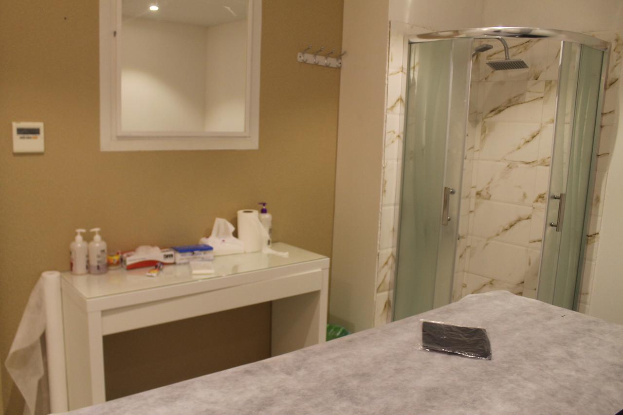 فندق دولف الرياض شارع العمرة Doolv Hotel Buitenkant foto